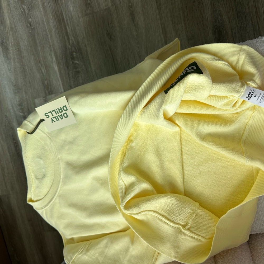 Daily Drills Lemonade Short Sleeve Crew - Picture 5 of 8